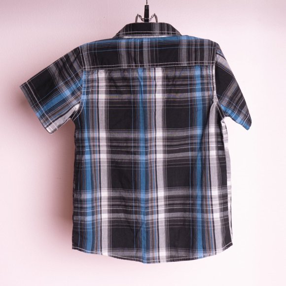 ✨✨ 3/$25 Urban Vintage Plaid Shirt Size 5-6 - Picture 2 of 5
